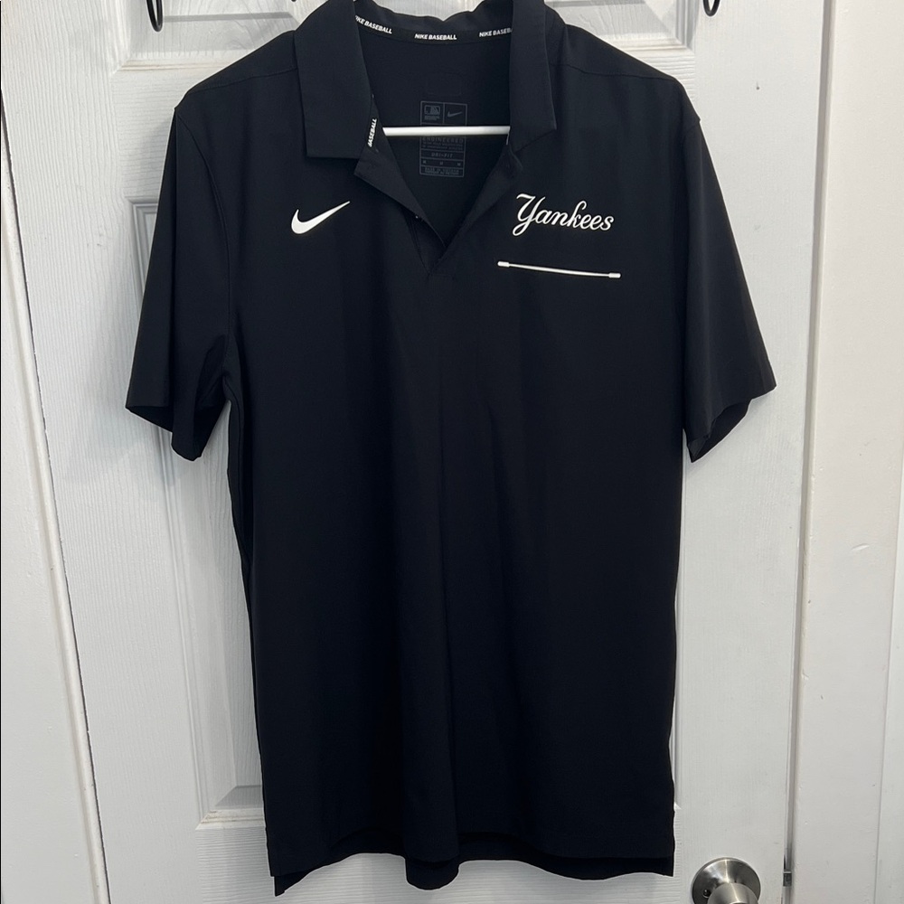 Men’s Nike Yankees Baseball Dri-Fit Polo